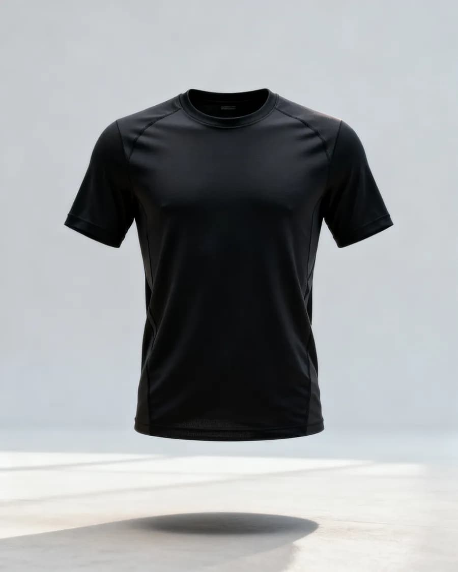 CORE T-SHIRT — Černá